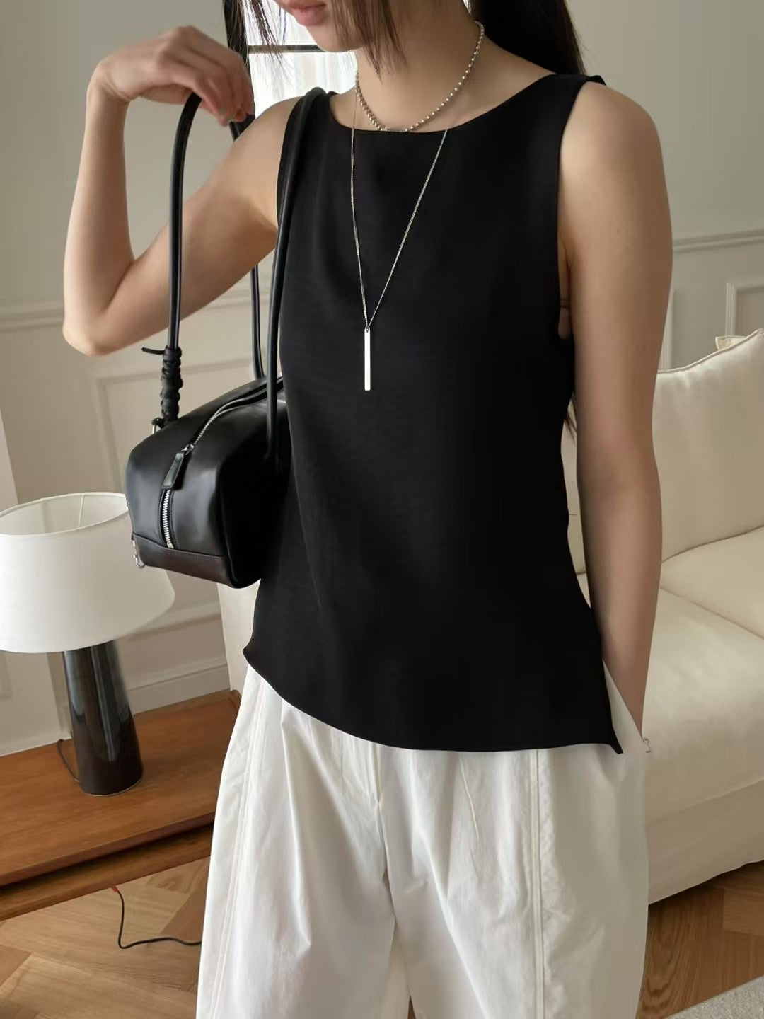 4PO |0425070 基礎款/ 側拉鏈 Satin Boatneck tank top