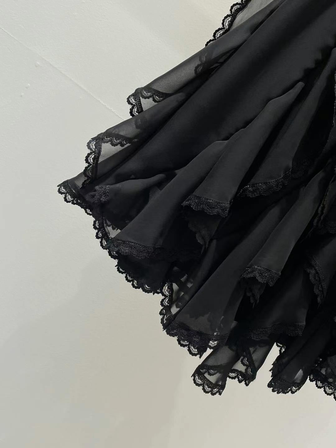 2PO 自留流行款| 0225024 Ruffled Skirt