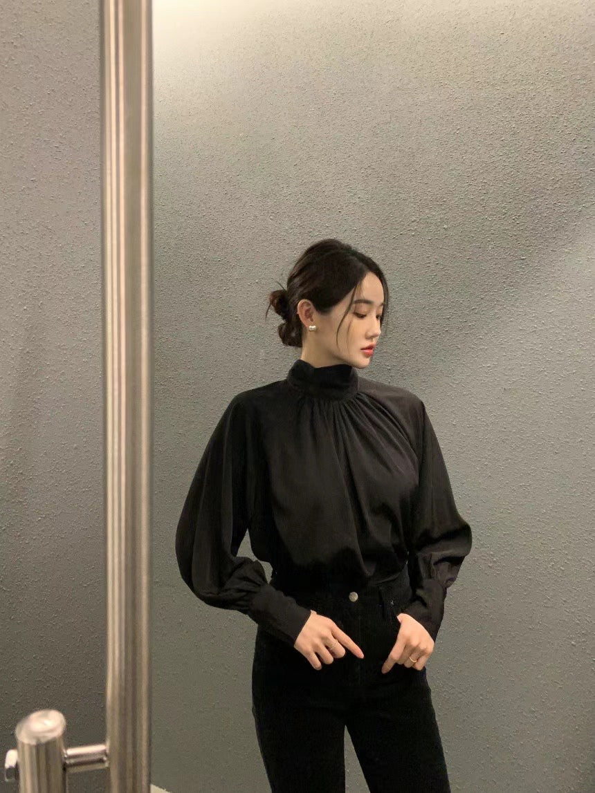 10 PO | 1024092 Tie neck puff sleeves blouse