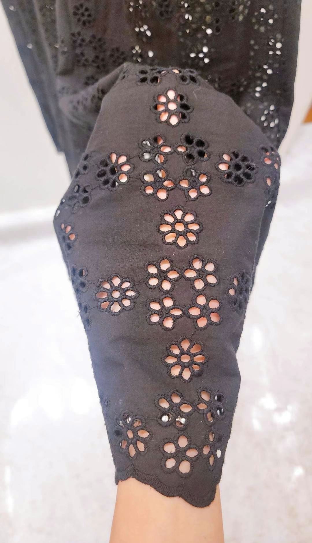 Sold out ✖️6PO No.32 Embroidered lace pants