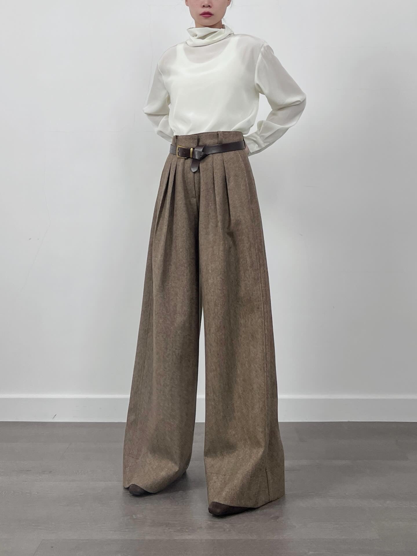 12PO 0120250241 herringbone wool pants