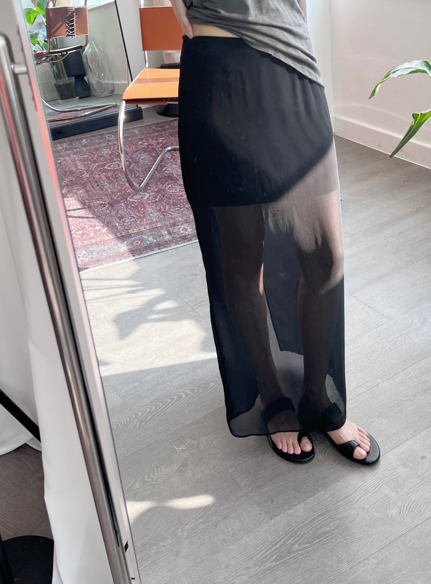 5PO 自留推介 |0525092 Chiffon dreams straight out skirt