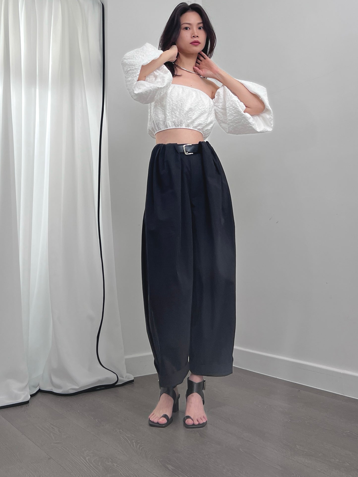 7PO 歐美大熱出片款 | 07250132 Puffy sleeve crop top