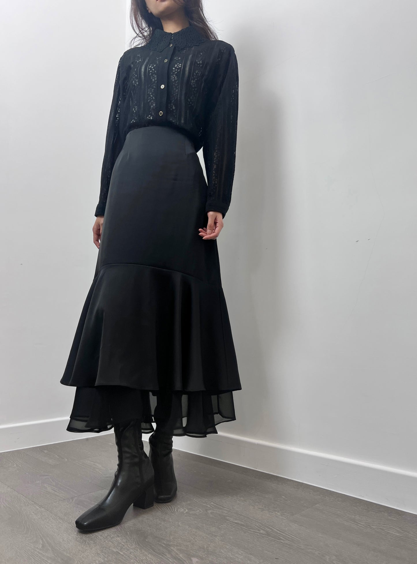 11月PO 好靚自留｜ 1124124 Ruffled Satin Skirt