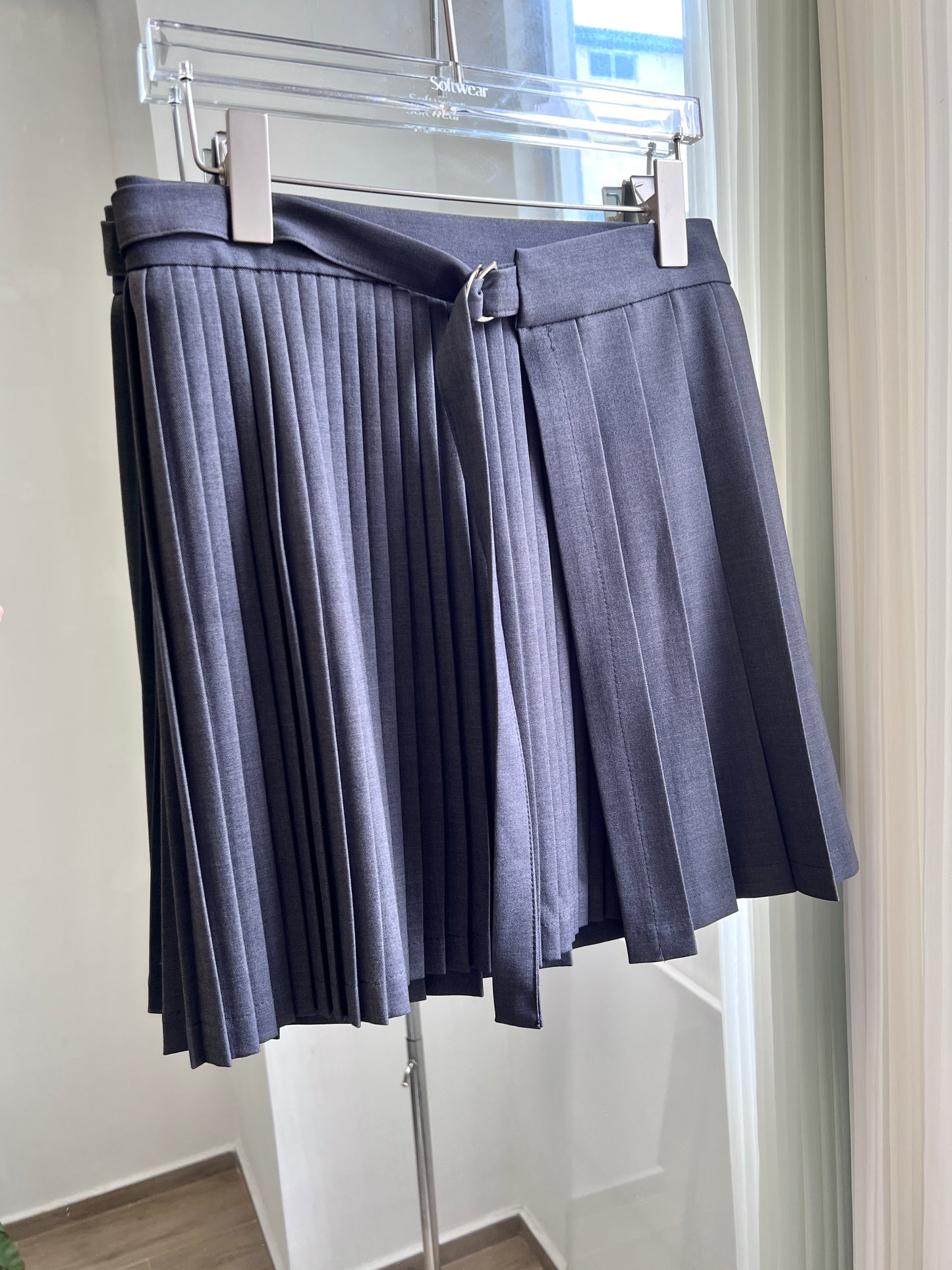Sold out ✖️9月PO No.17 Belt waist pleated mini skirt