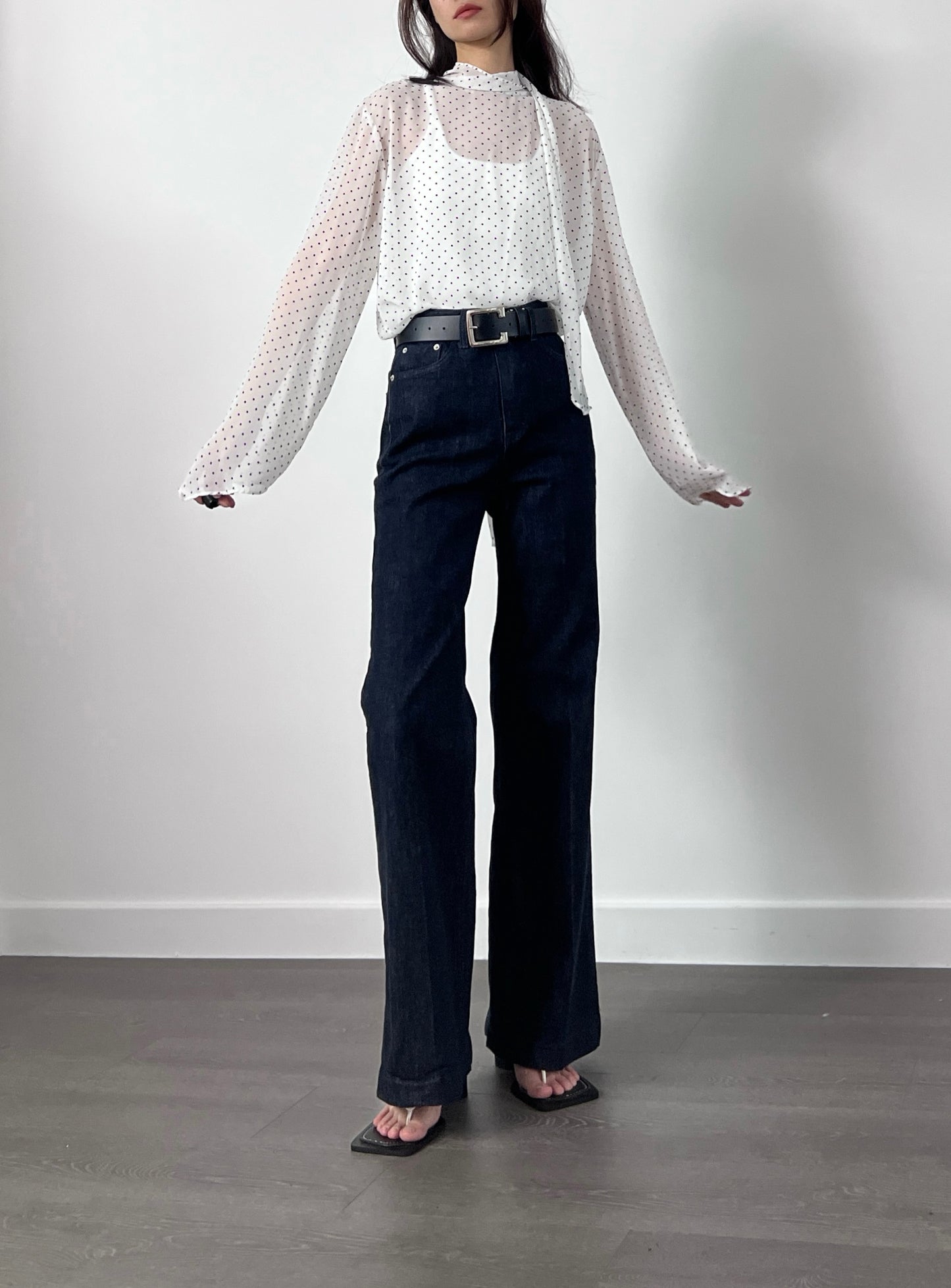 Sold out 4PO No.12 自留款｜小飛飛袖 Tie neck blouse