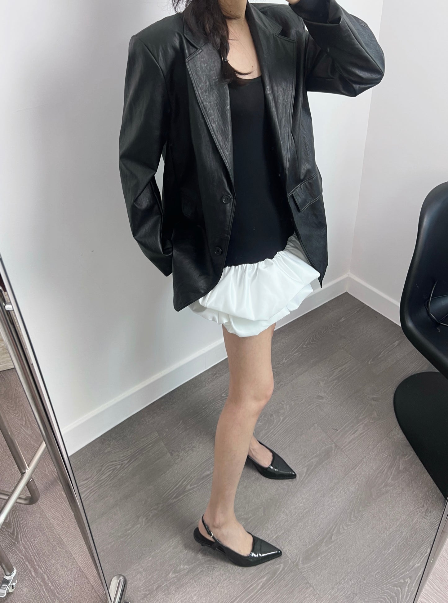 3 PO 有型款｜0325047 Faux Leather 西裝外套（輕身）