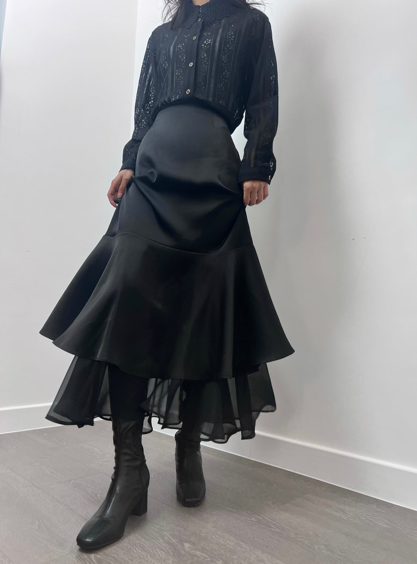 11月PO 好靚自留｜ 1124124 Ruffled Satin Skirt