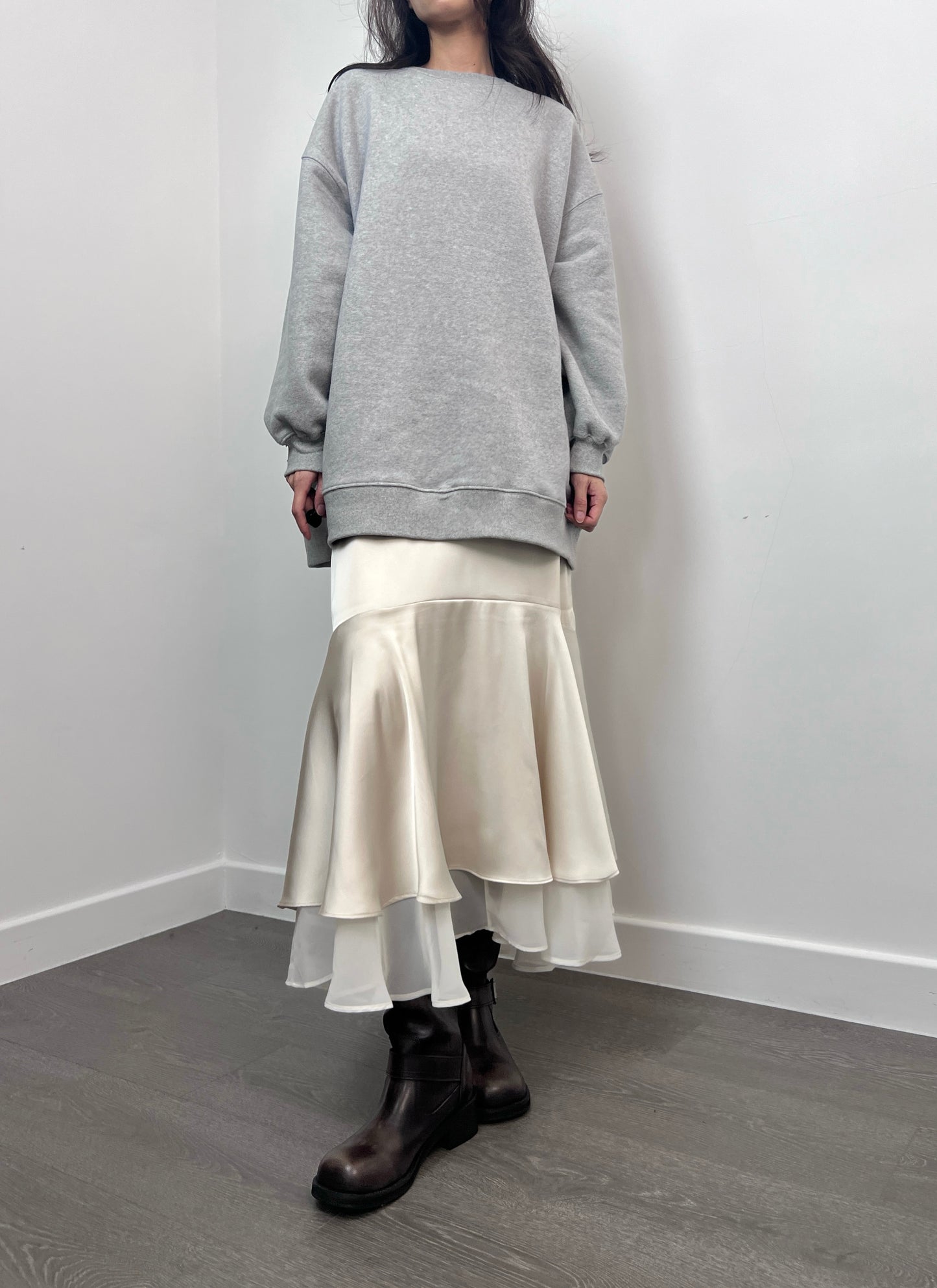 11月PO 好靚自留｜ 1124124 Ruffled Satin Skirt