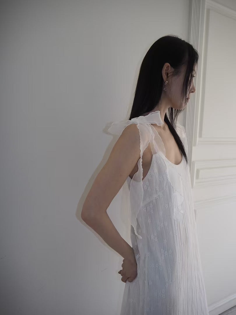 6PO 夏日浪漫🫧｜06250105 蝴蝶肩綁帶連身裙