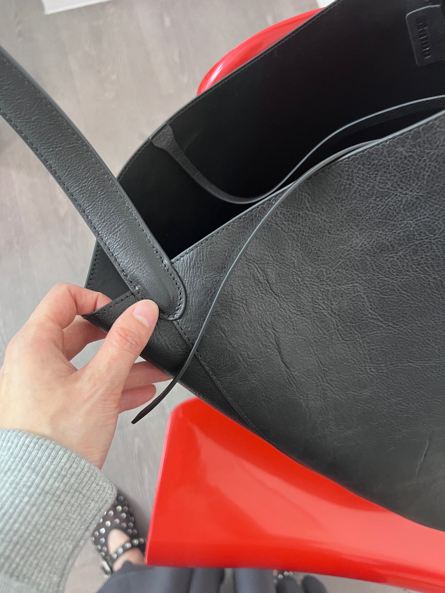 3PO|  BAG006  leather bucket bag