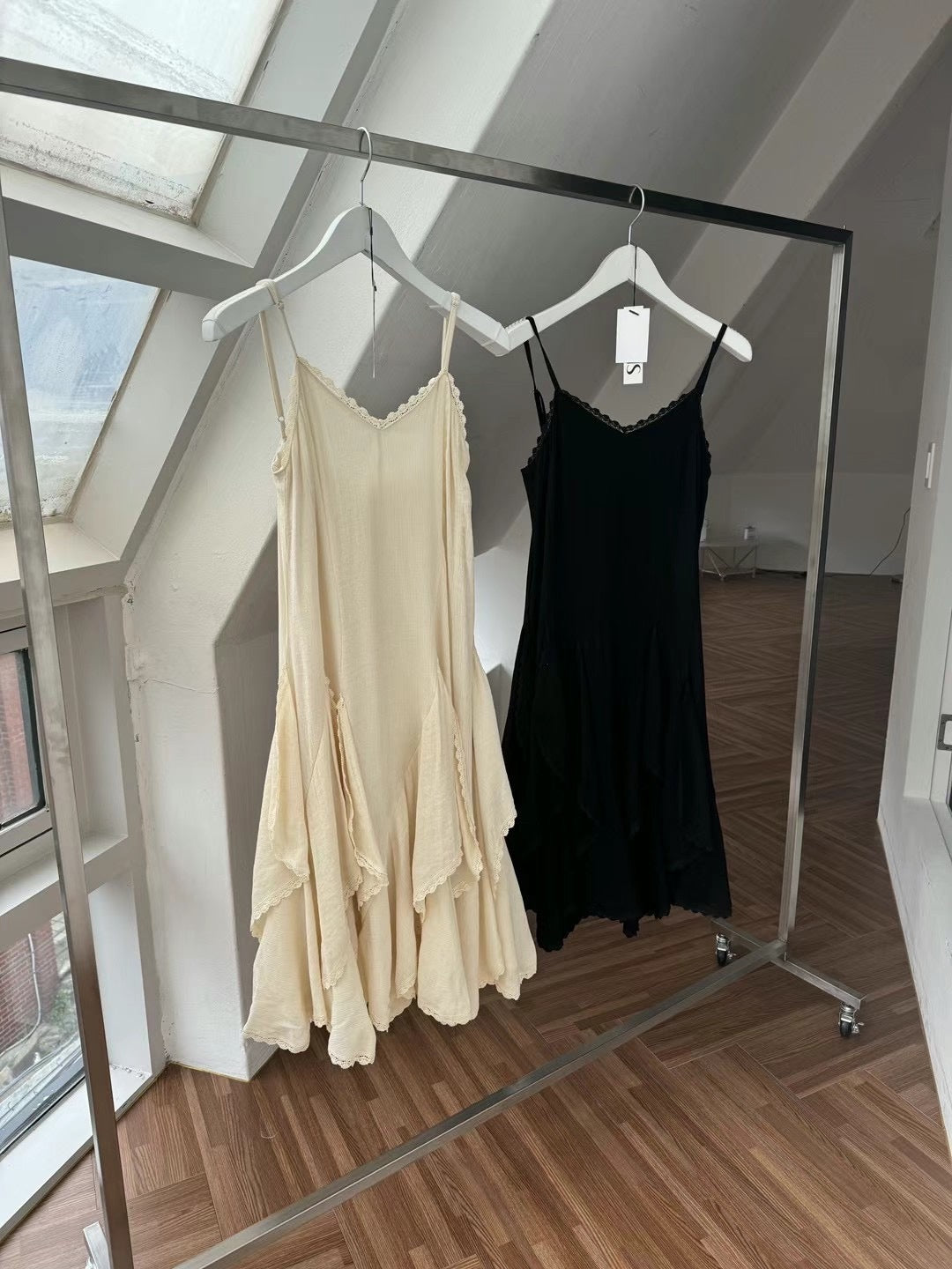 11 PO 大熱流行款| 1124101 Ruffled dress