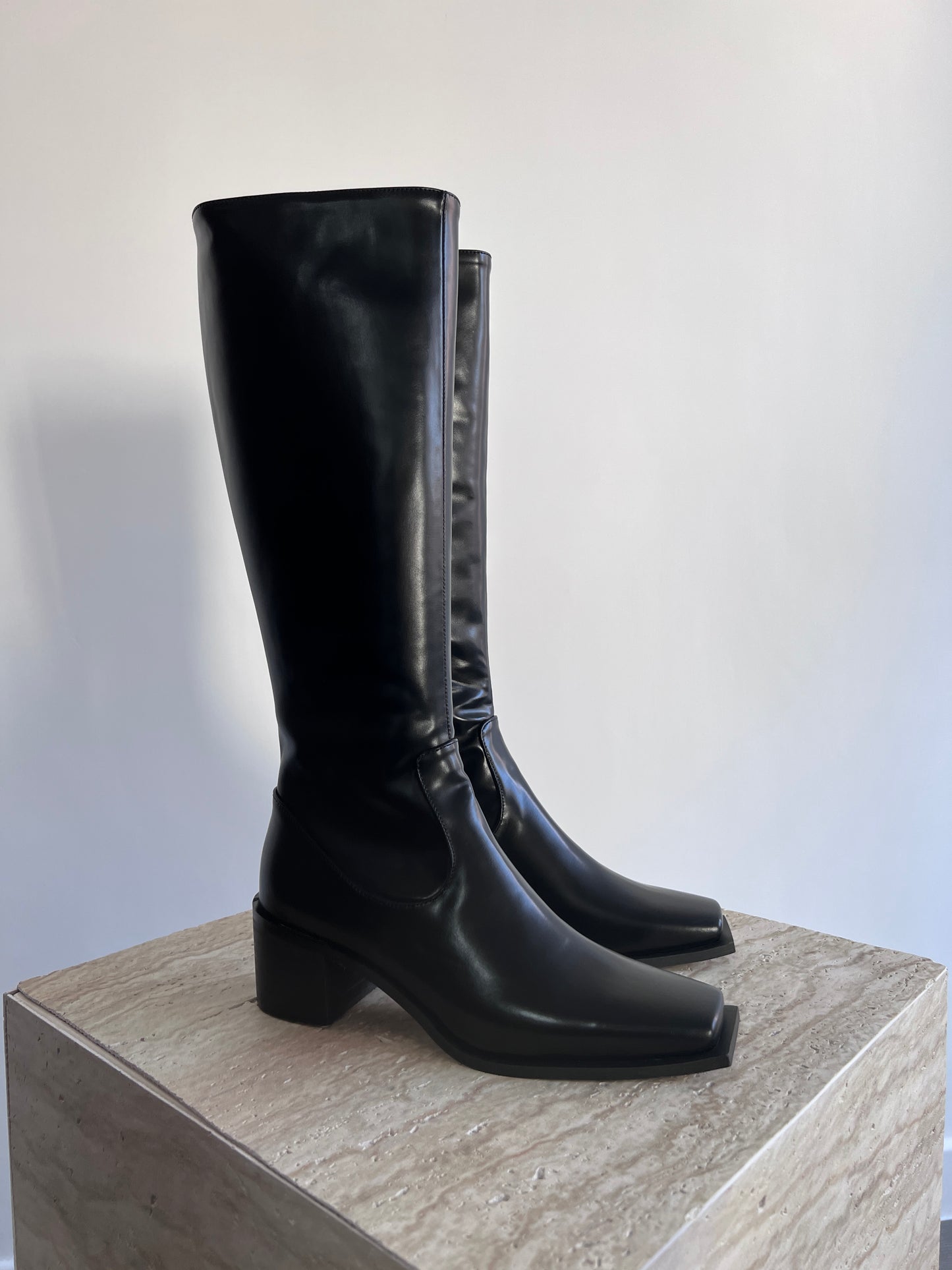 12PO 熱賣基礎款｜SH0037 Knee high fit squared off point toe boots