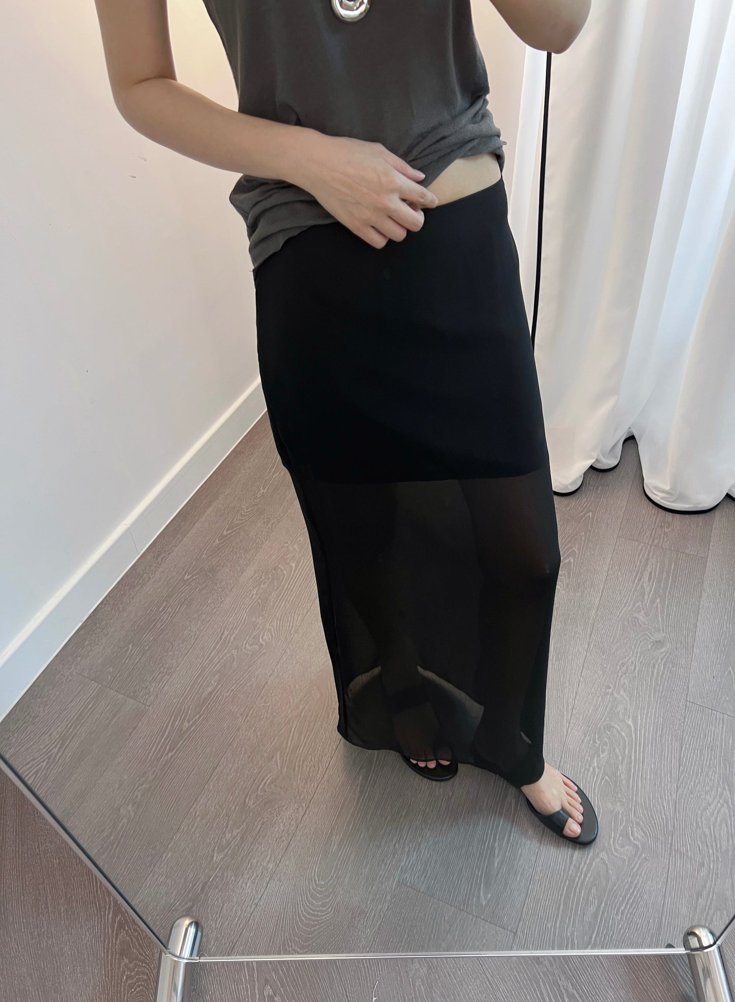 5PO 自留推介 |0525092 Chiffon dreams straight out skirt