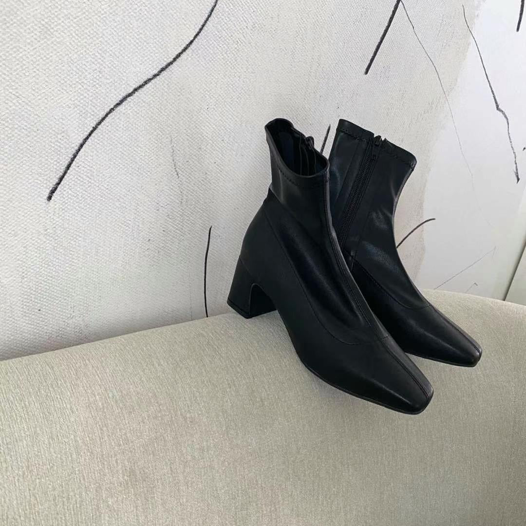 Sold out ✖️51 韓國熱賣經典款｜真皮（牛皮）貼腳型小短靴 / 5cm , 3cm