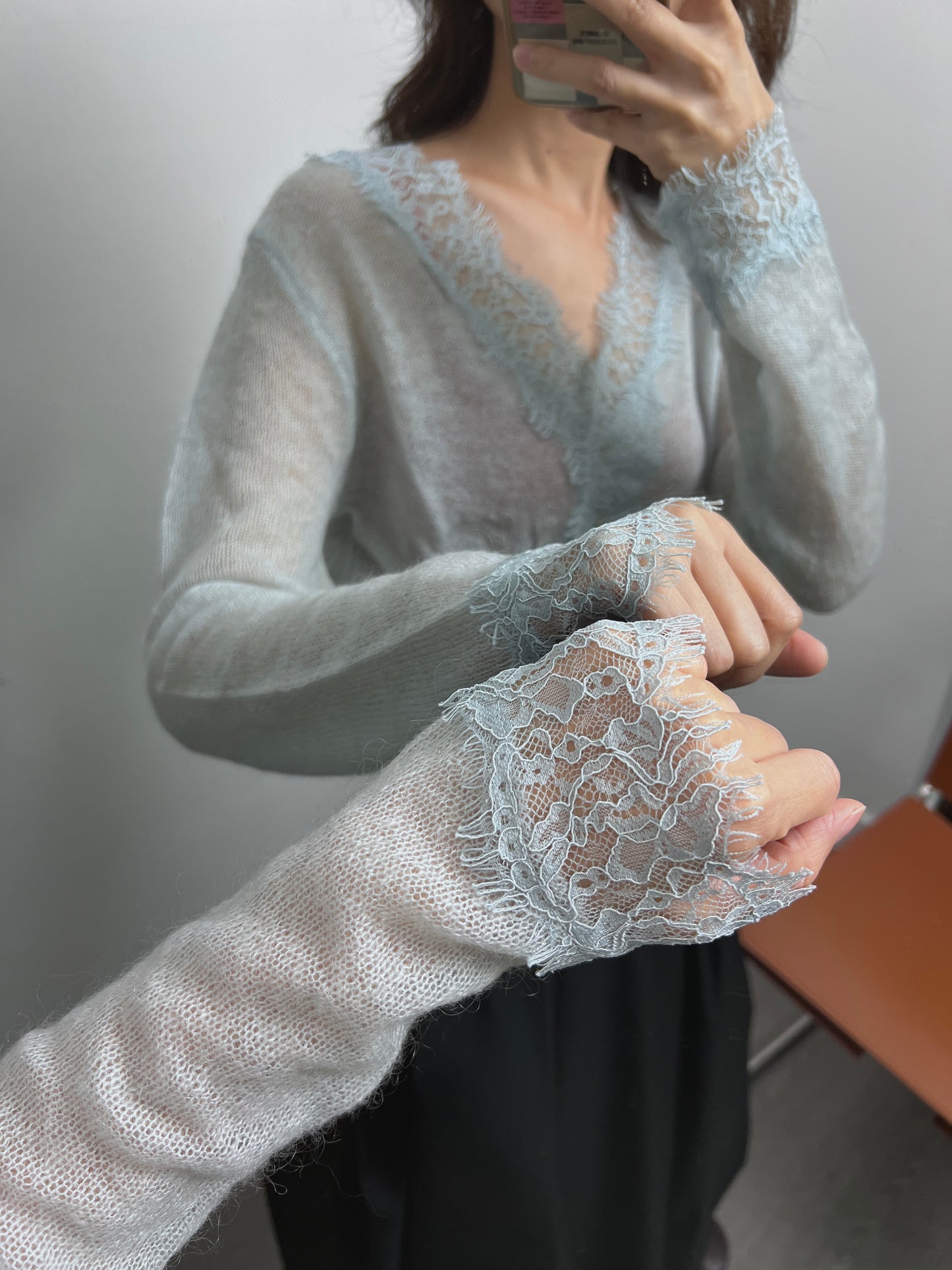 11 PO| 1124095 Lace Cardigan