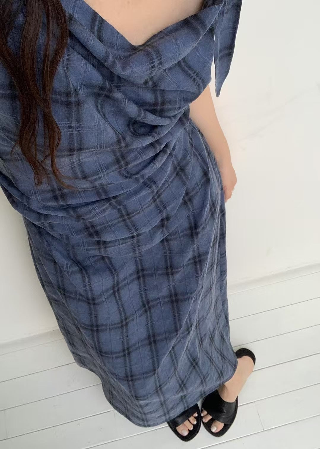 7PO 自留款 | 07250144   不規則修腰格仔連身裙（韓國8月初休假貨期會延遲）