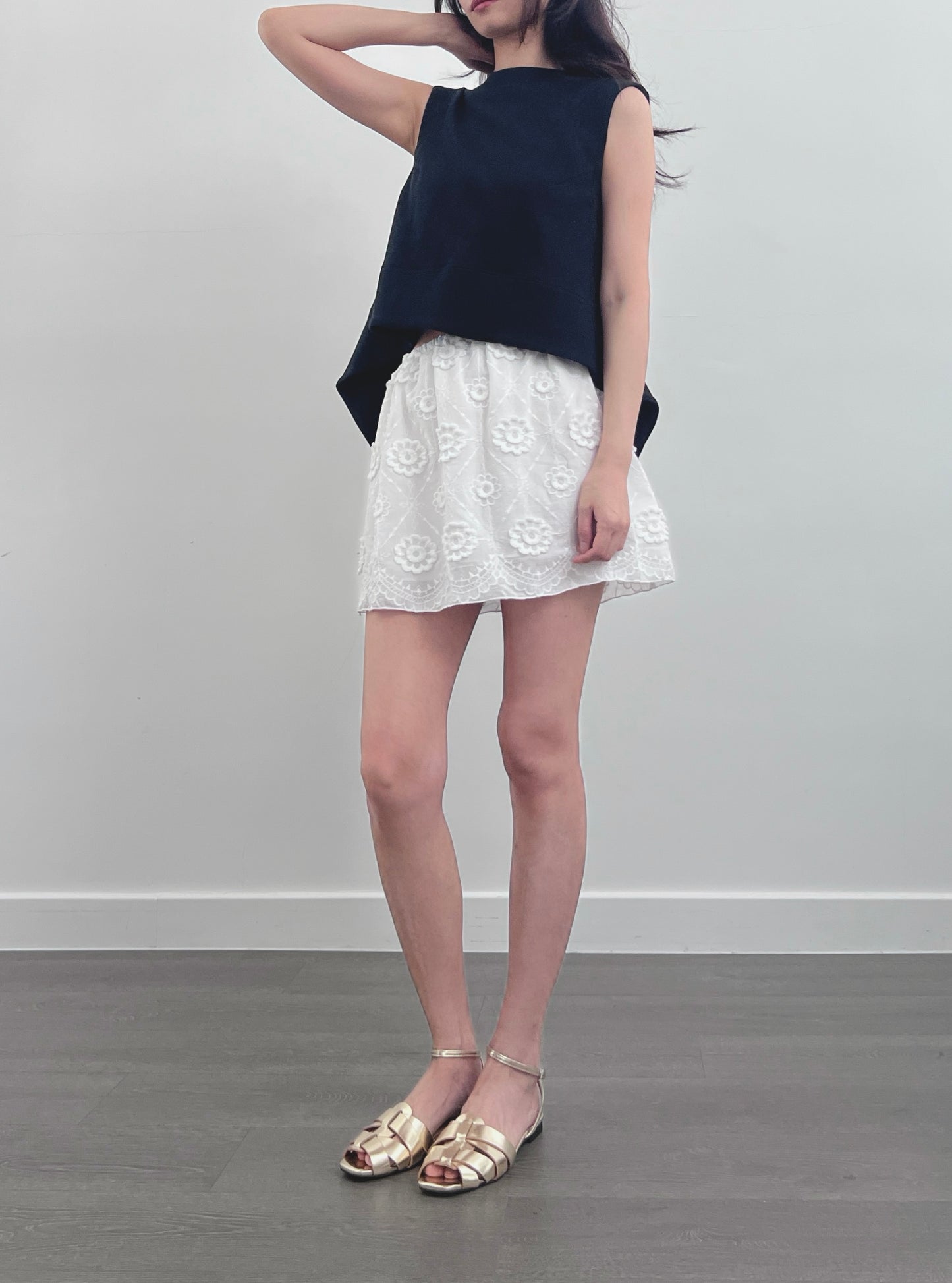 7PO | 07250134 燕尾開叉back less top （棉質）