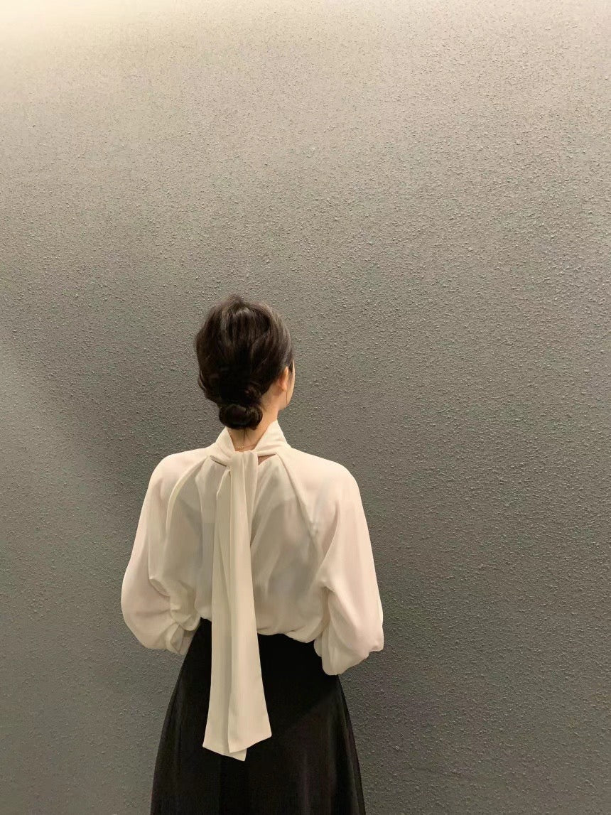 10 PO | 1024092 Tie neck puff sleeves blouse