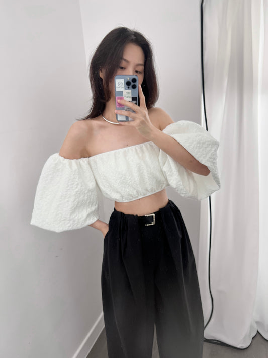 7PO 歐美大熱出片款 | 07250132 Puffy sleeve crop top