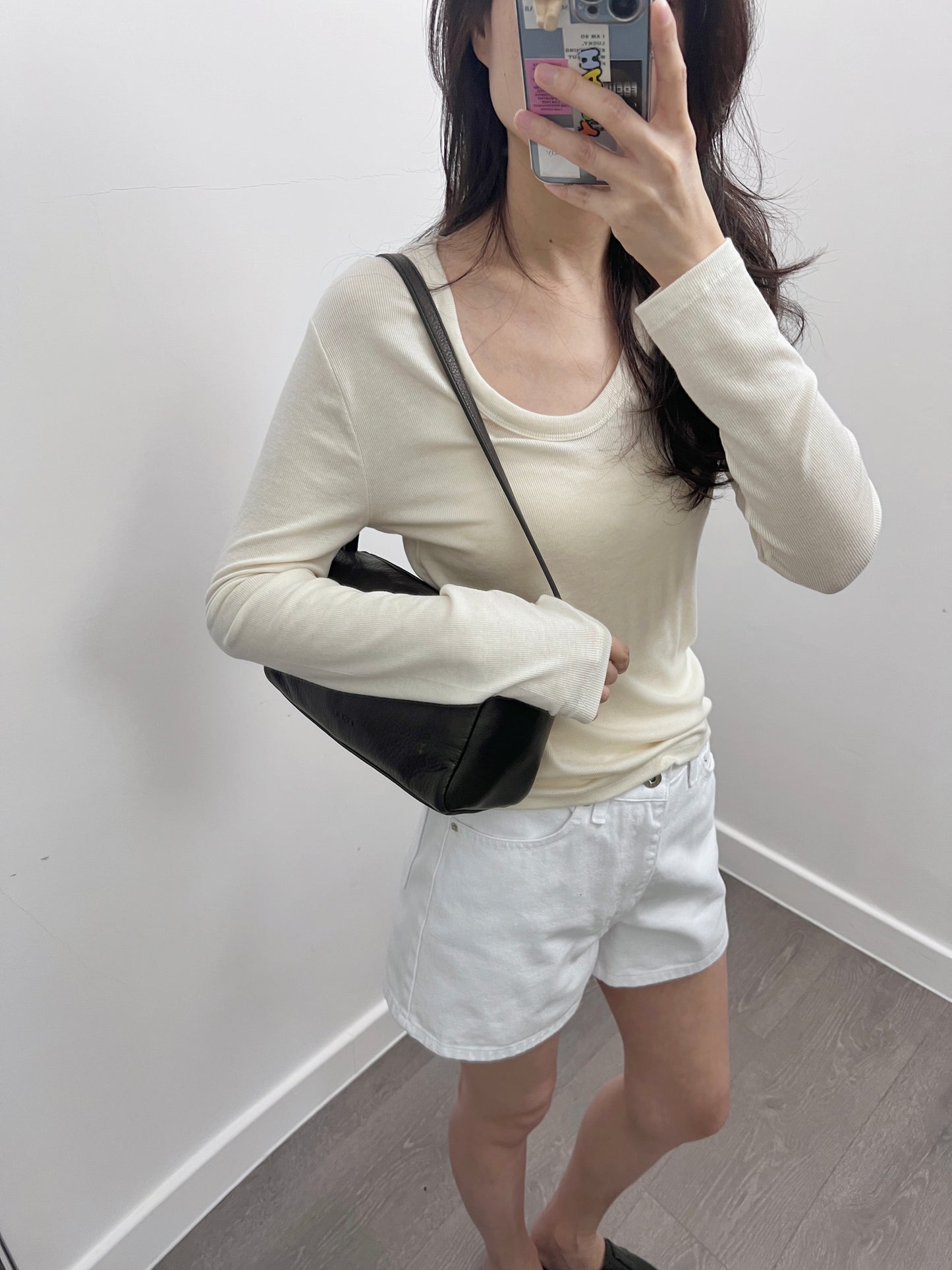 4PO ｜0425062 自留推介 / 高腰白色短牛仔褲