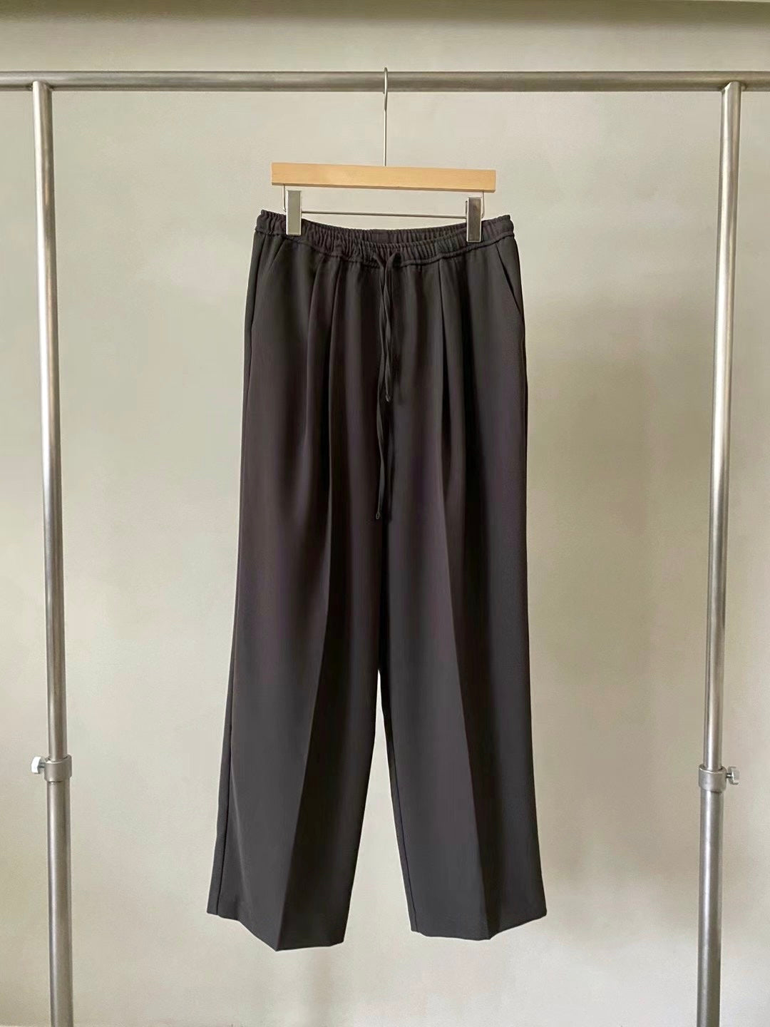 Sold out ✖️9 月PO No22 Effortless chic Trousers