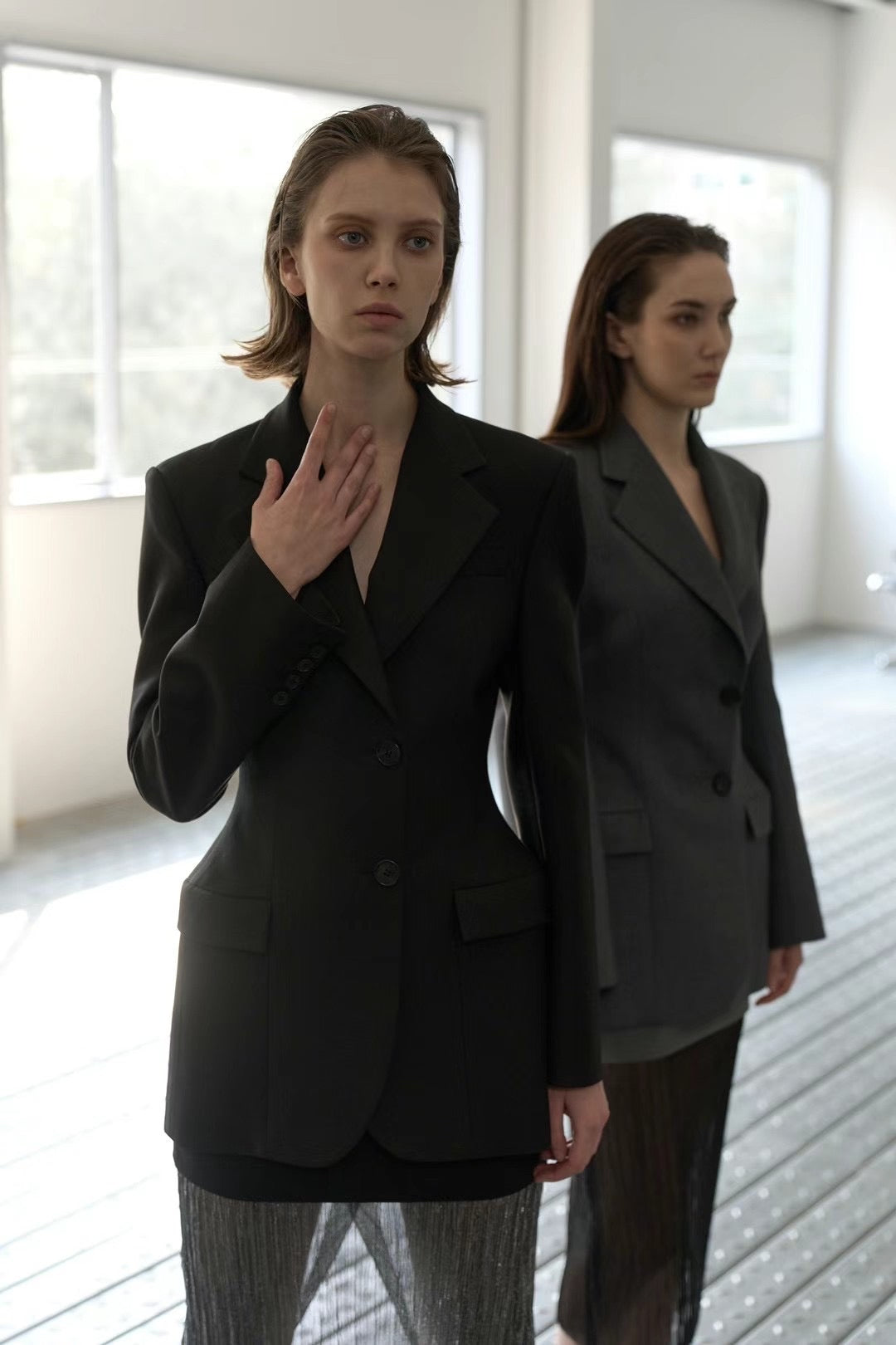 復活款 9月PO No.15 高質意大利布料wool+Silk 修腰西裝