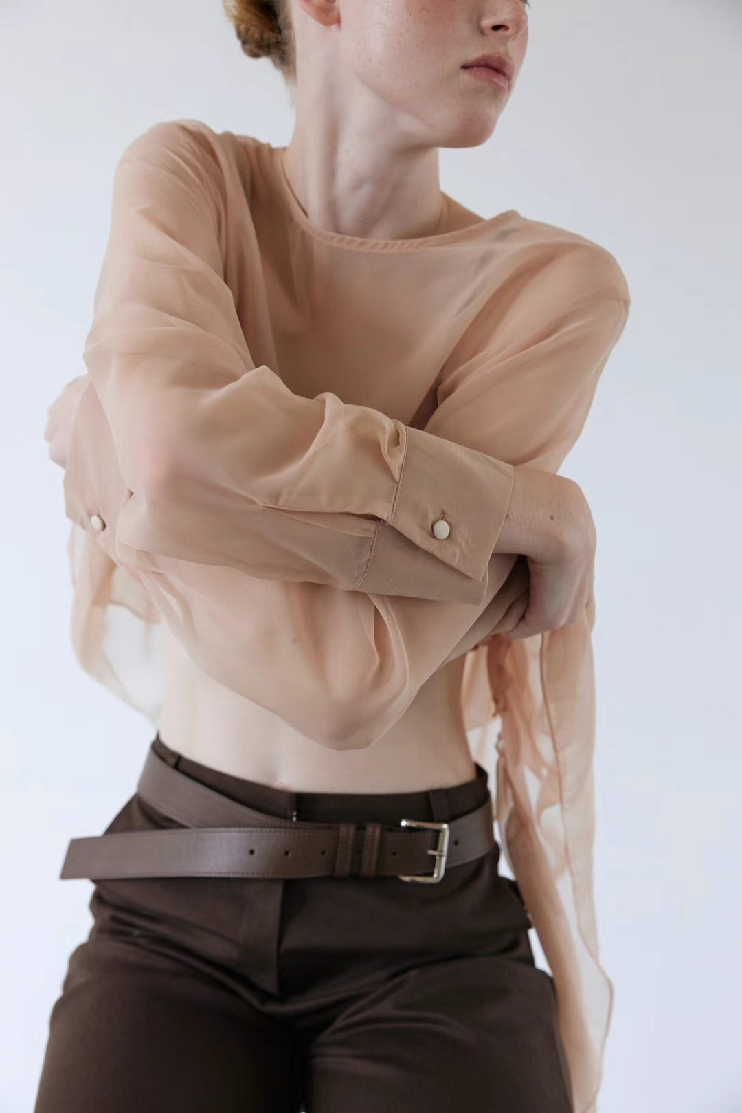 8PO / 0824036 Ruffled See through blouse