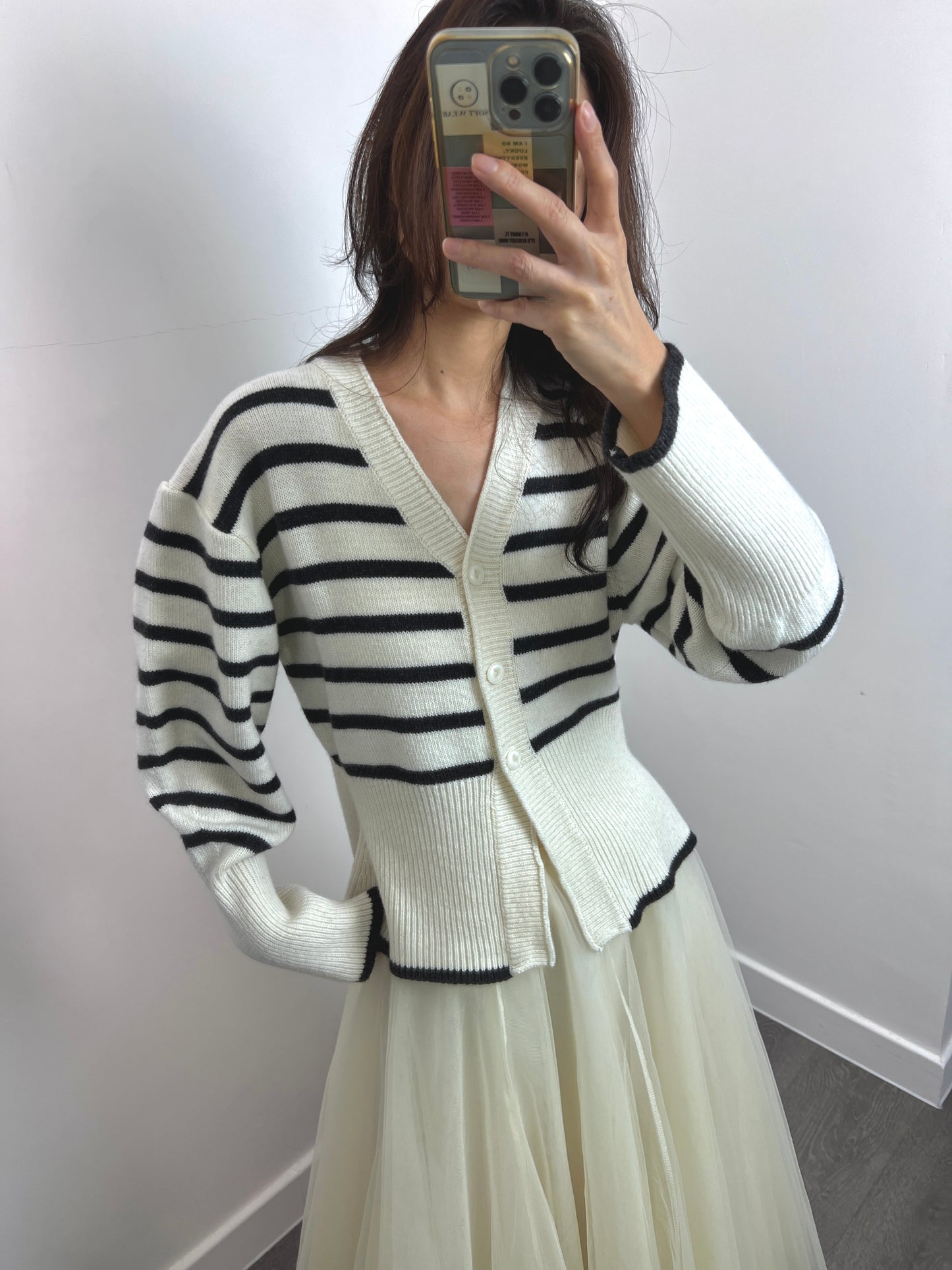 11 PO| 1124096 Cardigan