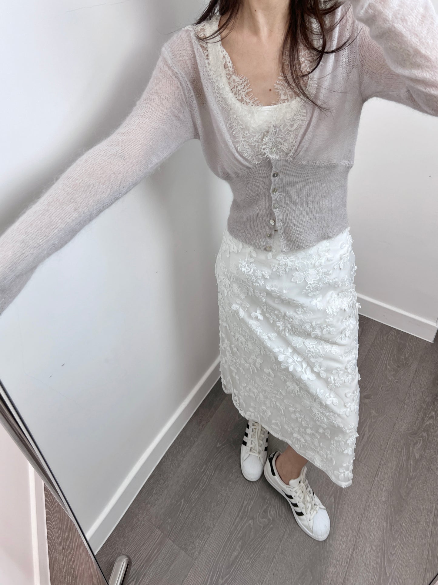 11 PO| 1124095 Lace Cardigan