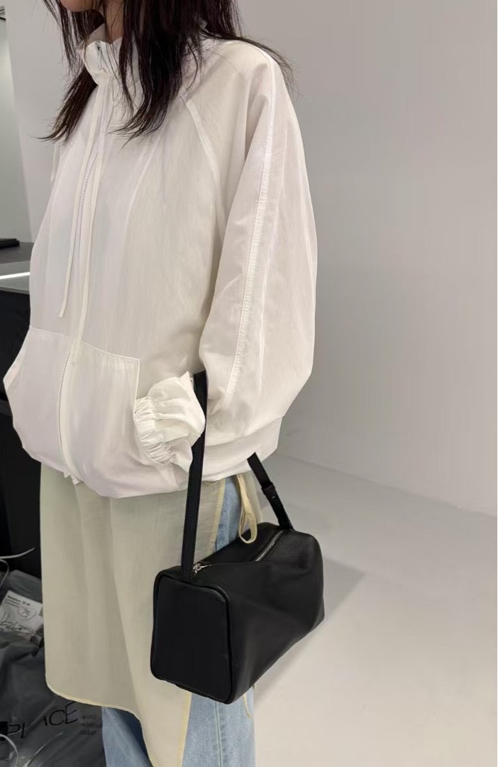 4PO|  BAG007   leather Pillow bag