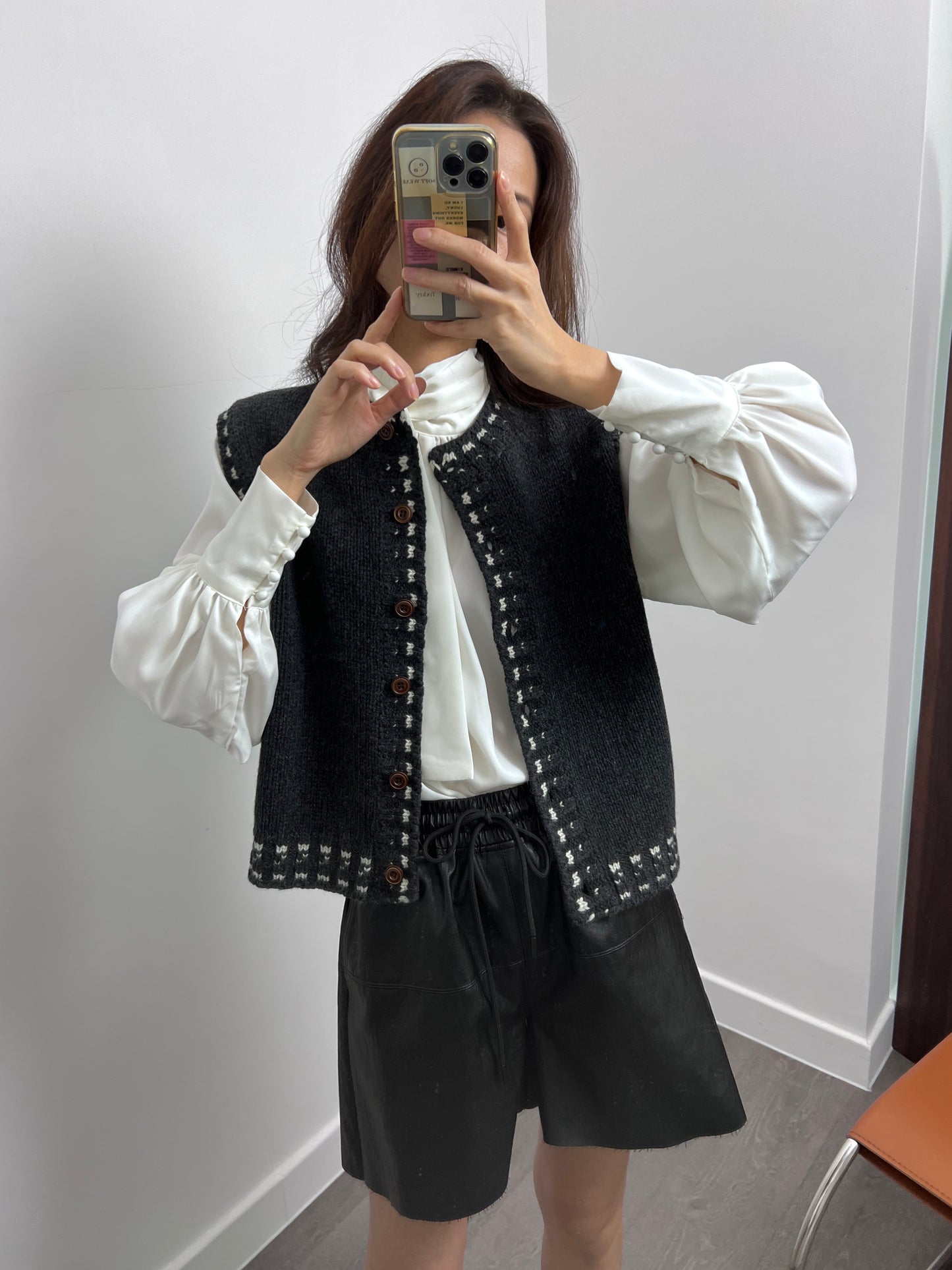 11 PO | 1124103 knit vest