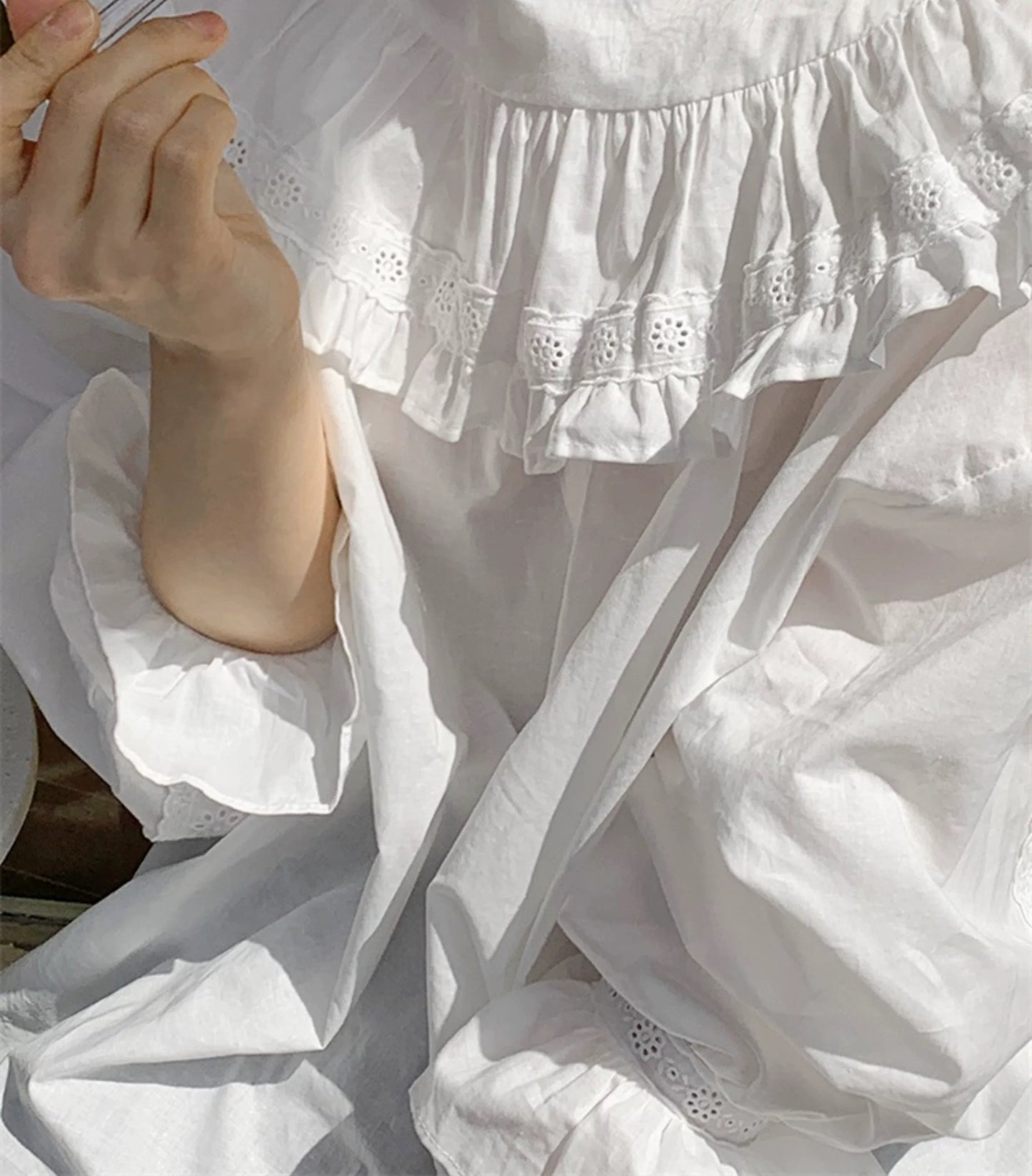 PreAW 孔孝真style ｜0824AW06 Ruffled blouse