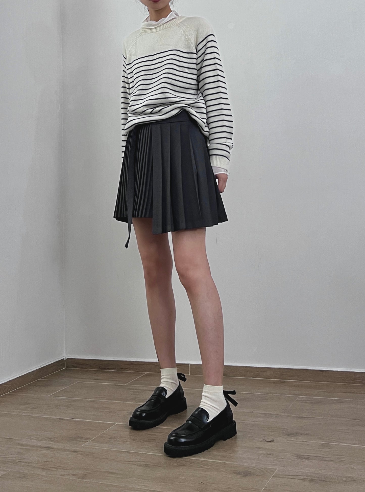 Sold out ✖️9月PO No.23 小立領透視打底衫