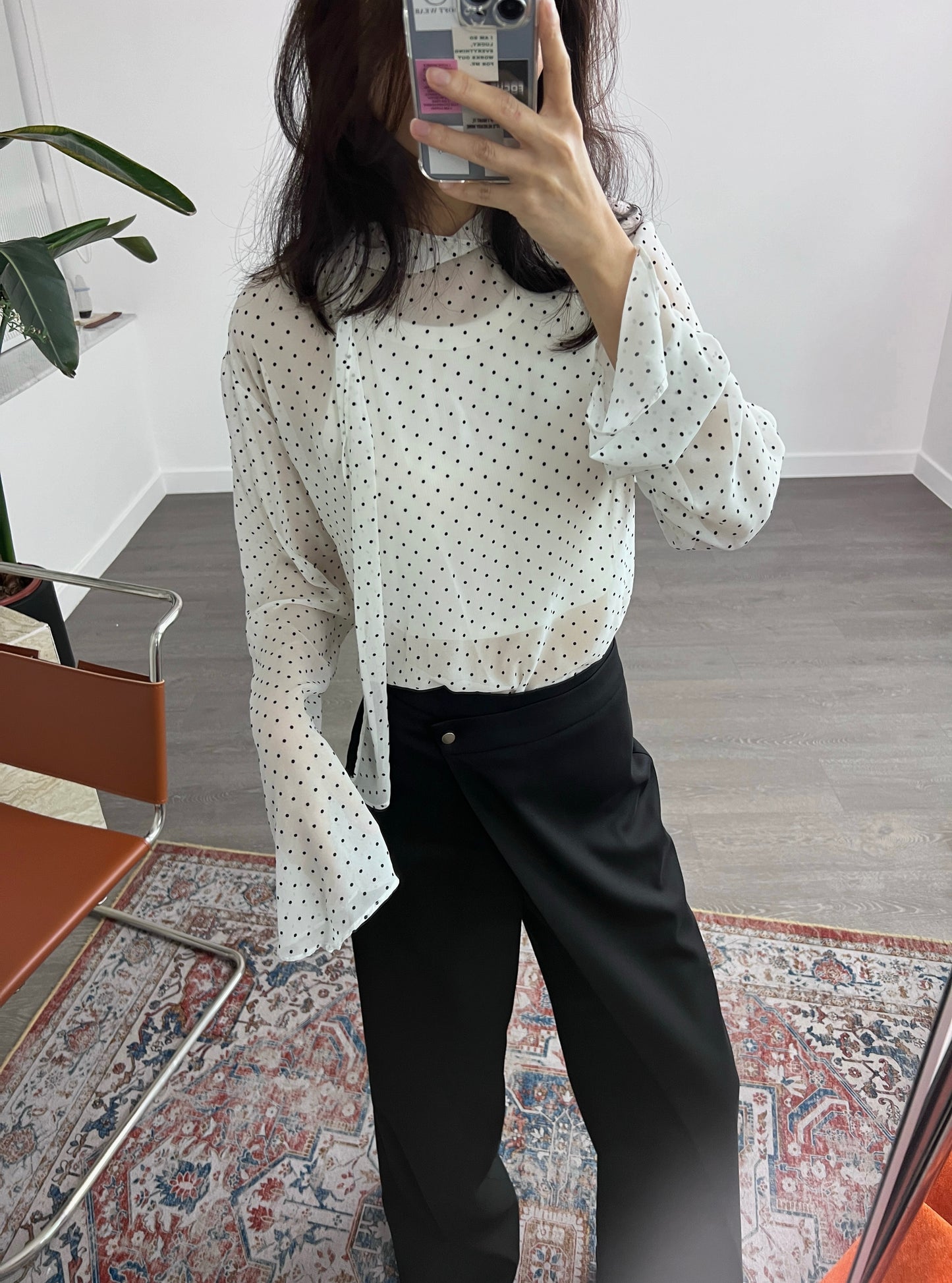 Sold out 4PO No.12 自留款｜小飛飛袖 Tie neck blouse