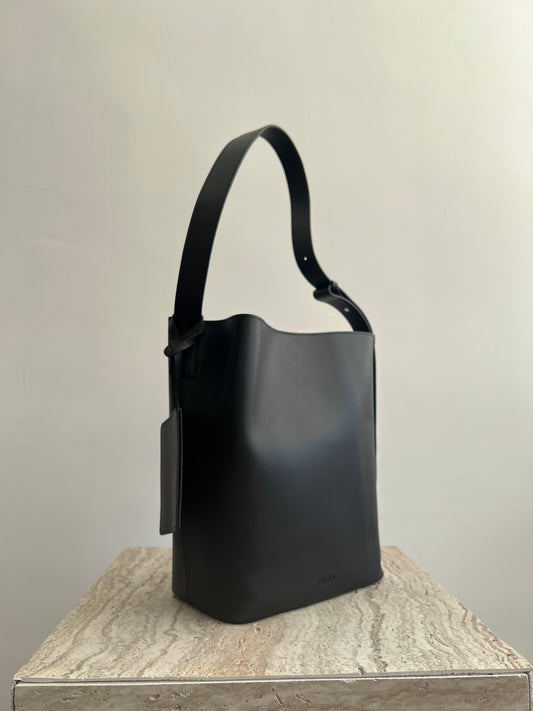 8PO｜BAG0010 Leather bucket bag