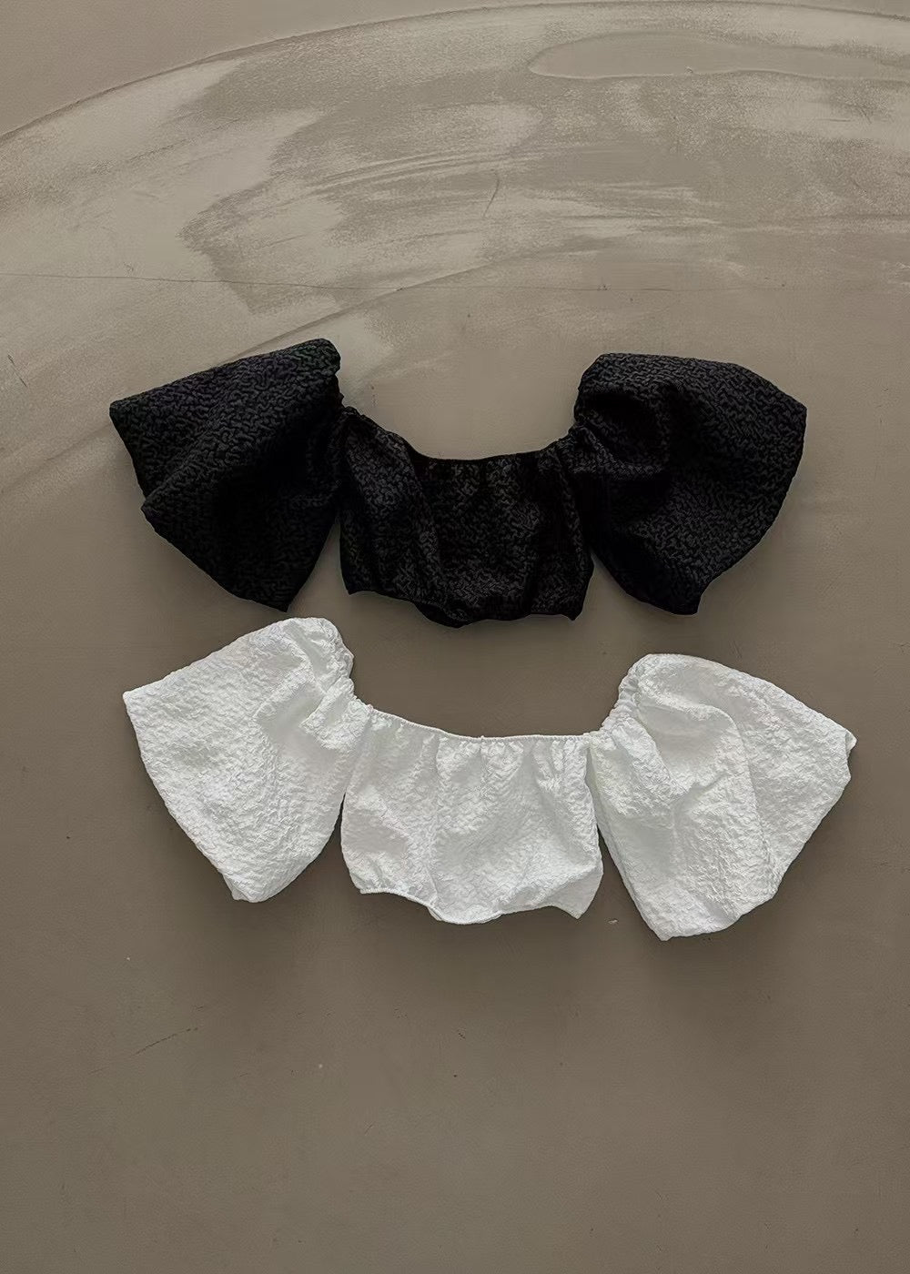 7PO 歐美大熱出片款 | 07250132 Puffy sleeve crop top