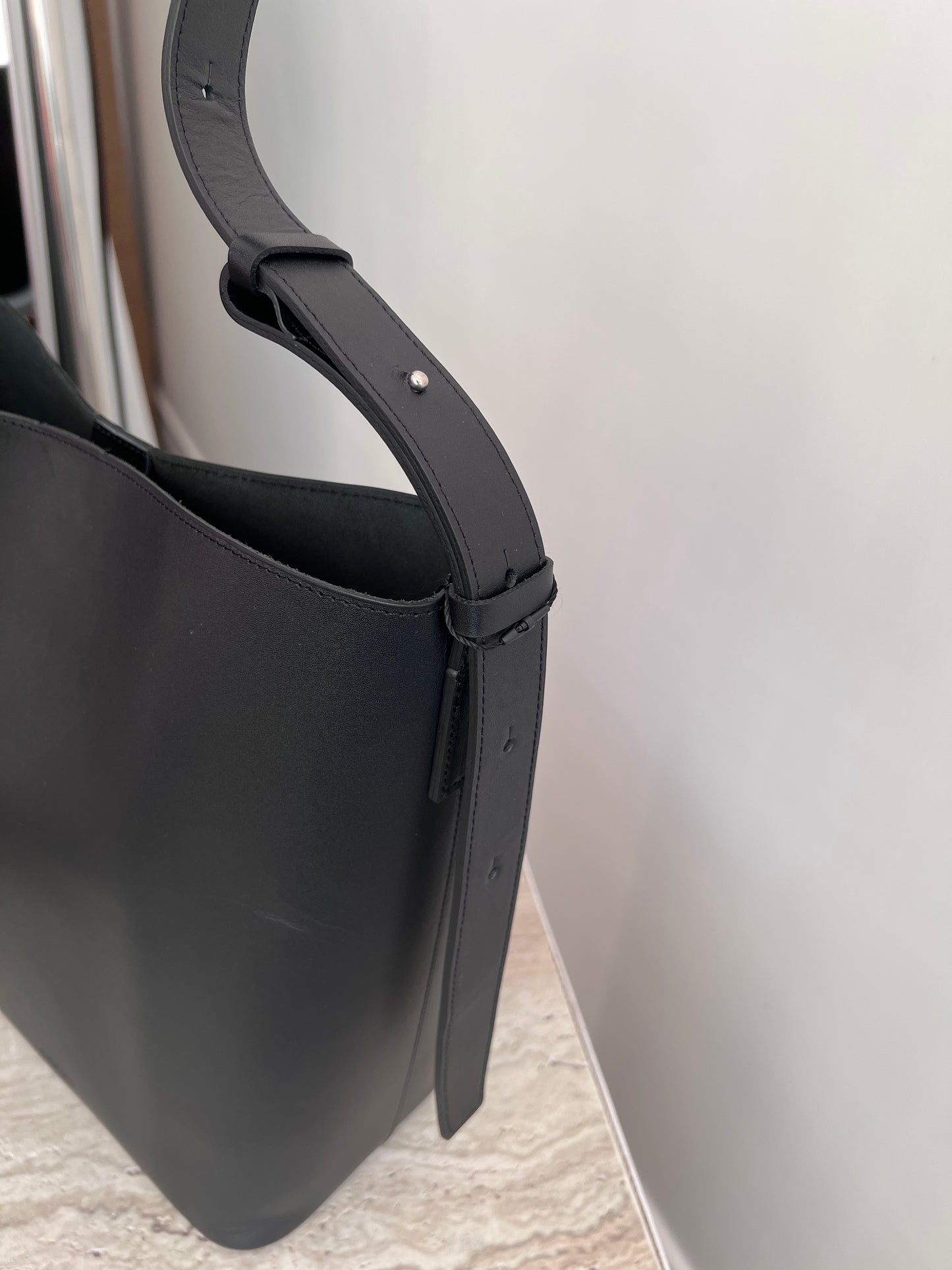 8PO｜BAG0010 Leather bucket bag