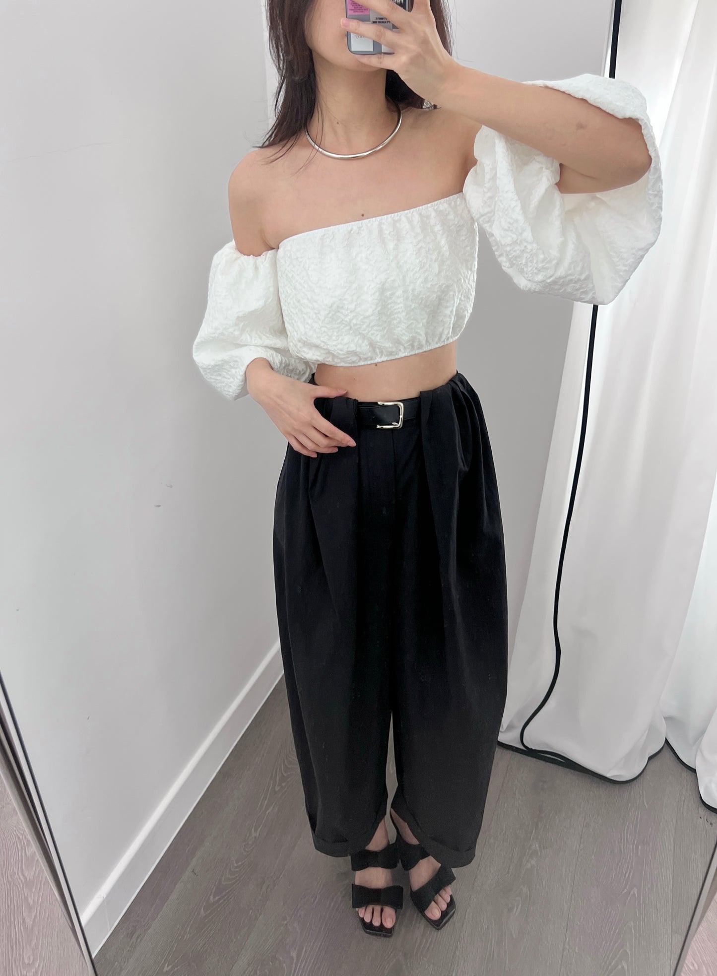 7PO 歐美大熱出片款 | 07250132 Puffy sleeve crop top