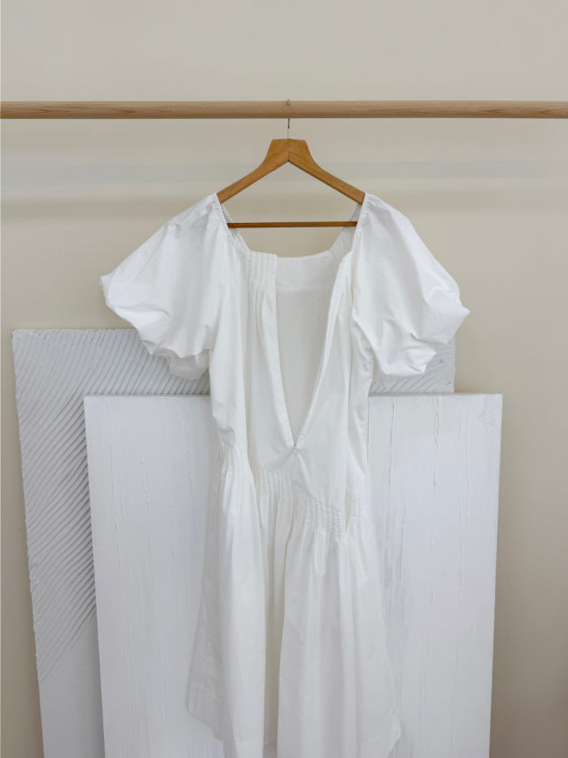 5PO |0525080 高質系列/ Puff sleeve White dress