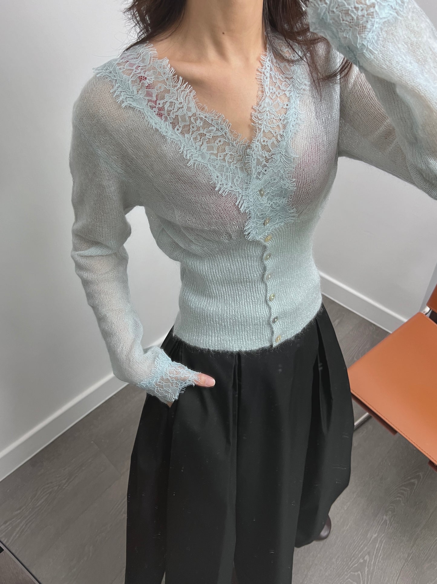 11 PO| 1124095 Lace Cardigan