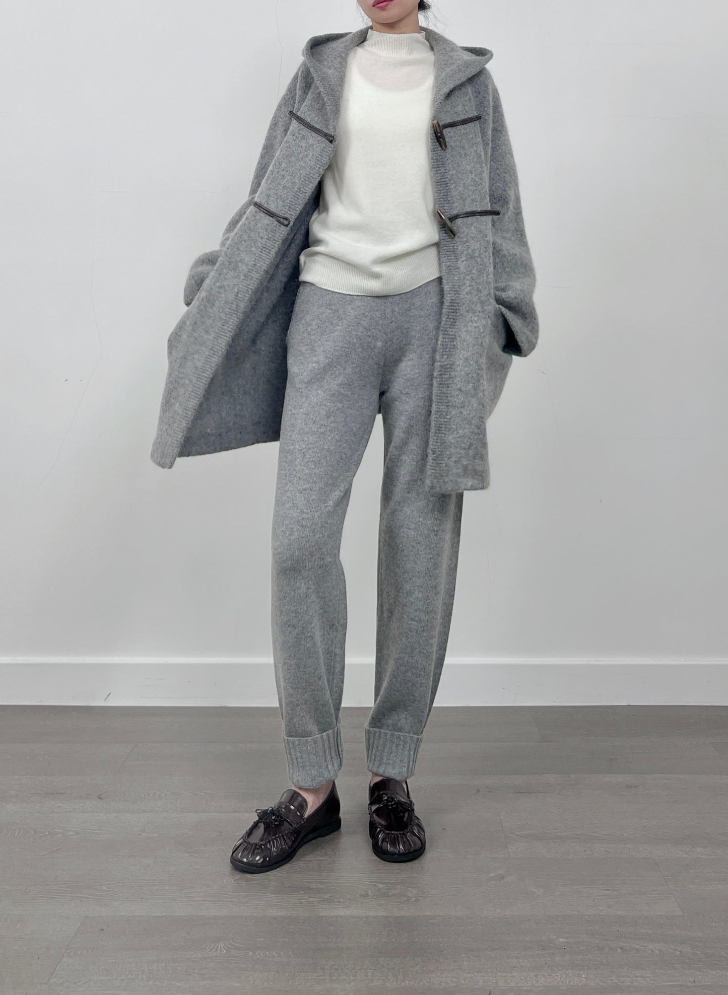 12PO 0120250239 毛毛長cardigan