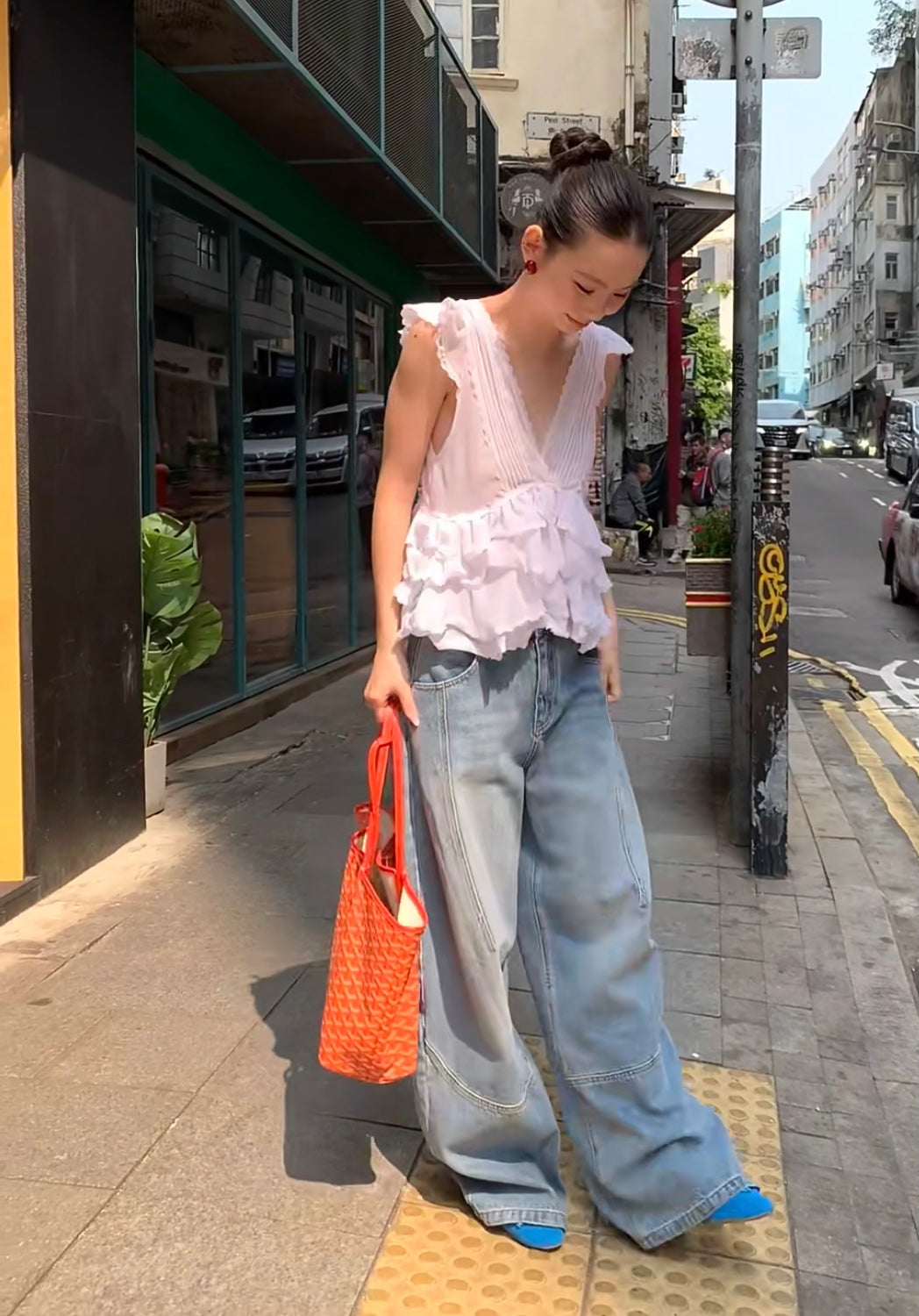 5PO
  超級熱賣款|0525086 美感飄逸Ruffles top