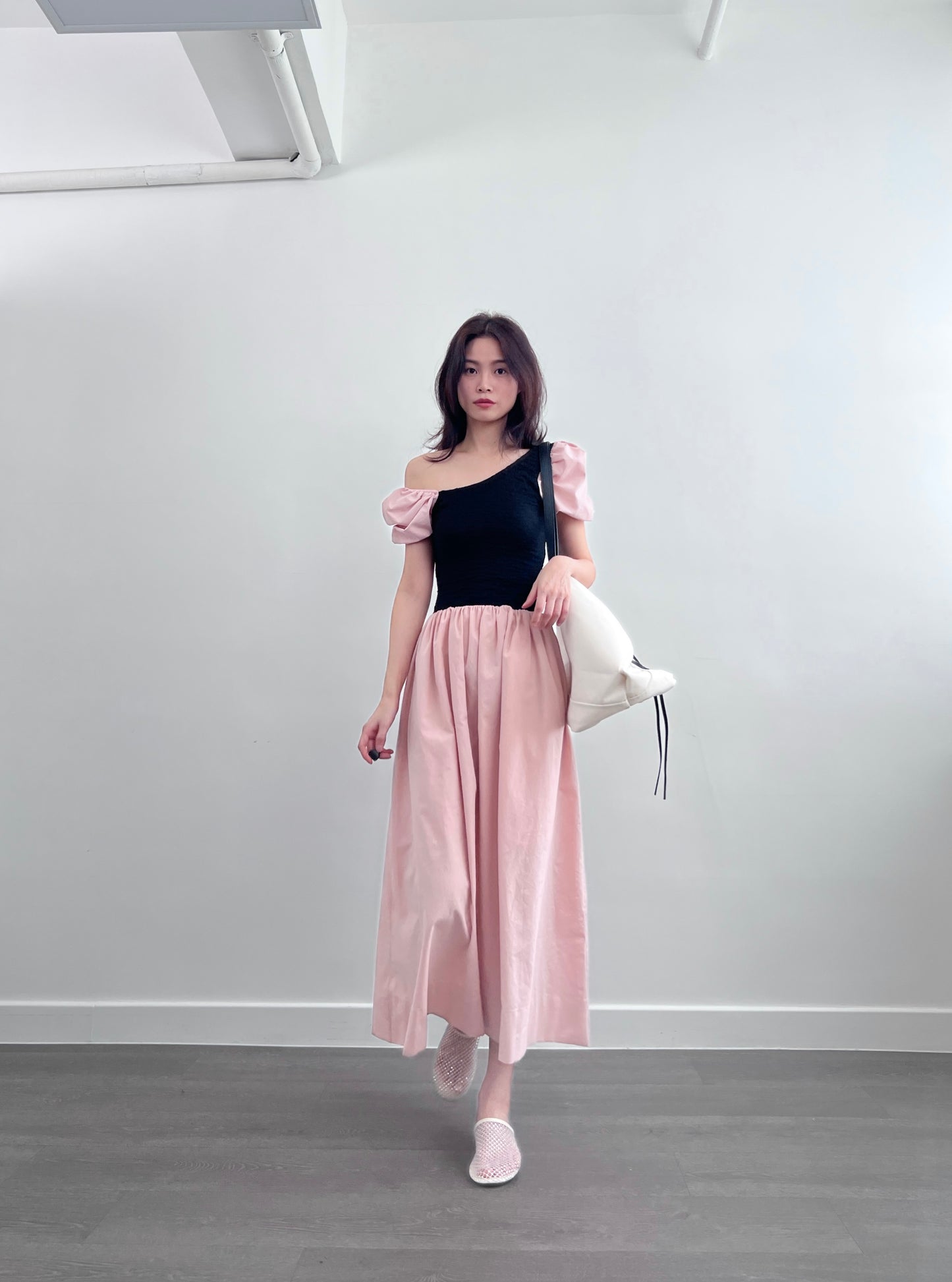 5PO 夏季打卡裙系列|0525083 One shoulder Puff sleeve dress
