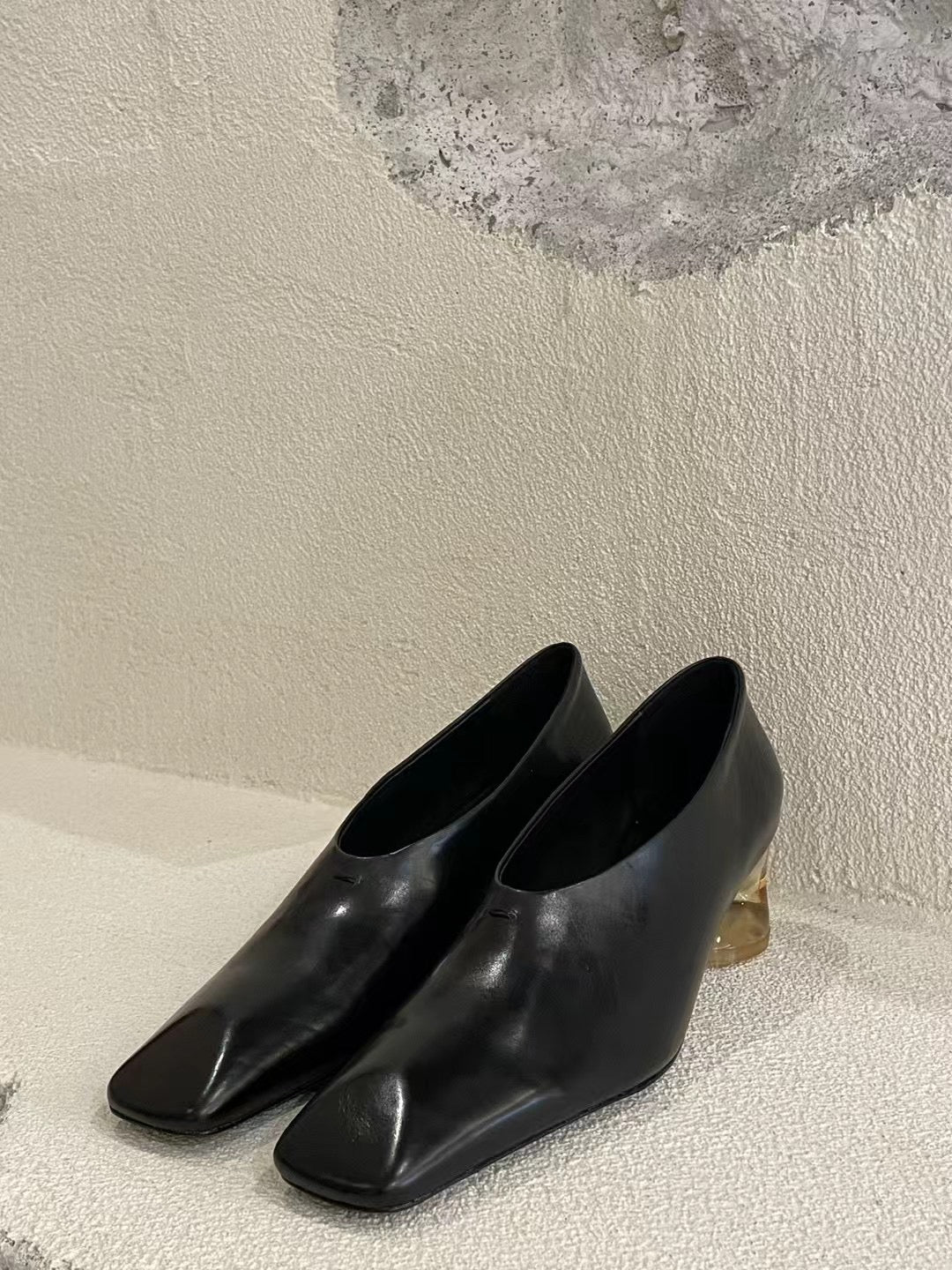 3PO | SH0041 Minimal style square-toe pumps（ 小牛皮）