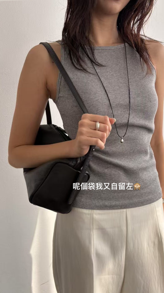 4PO|  BAG007   leather Pillow bag