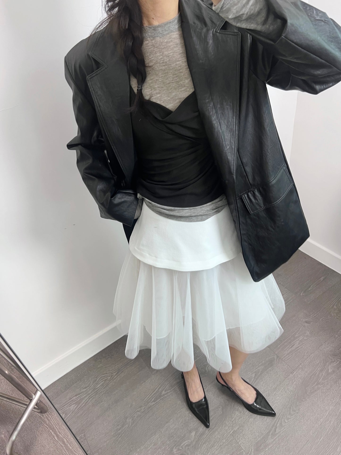 3 PO 有型款｜0325047 Faux Leather 西裝外套（輕身）