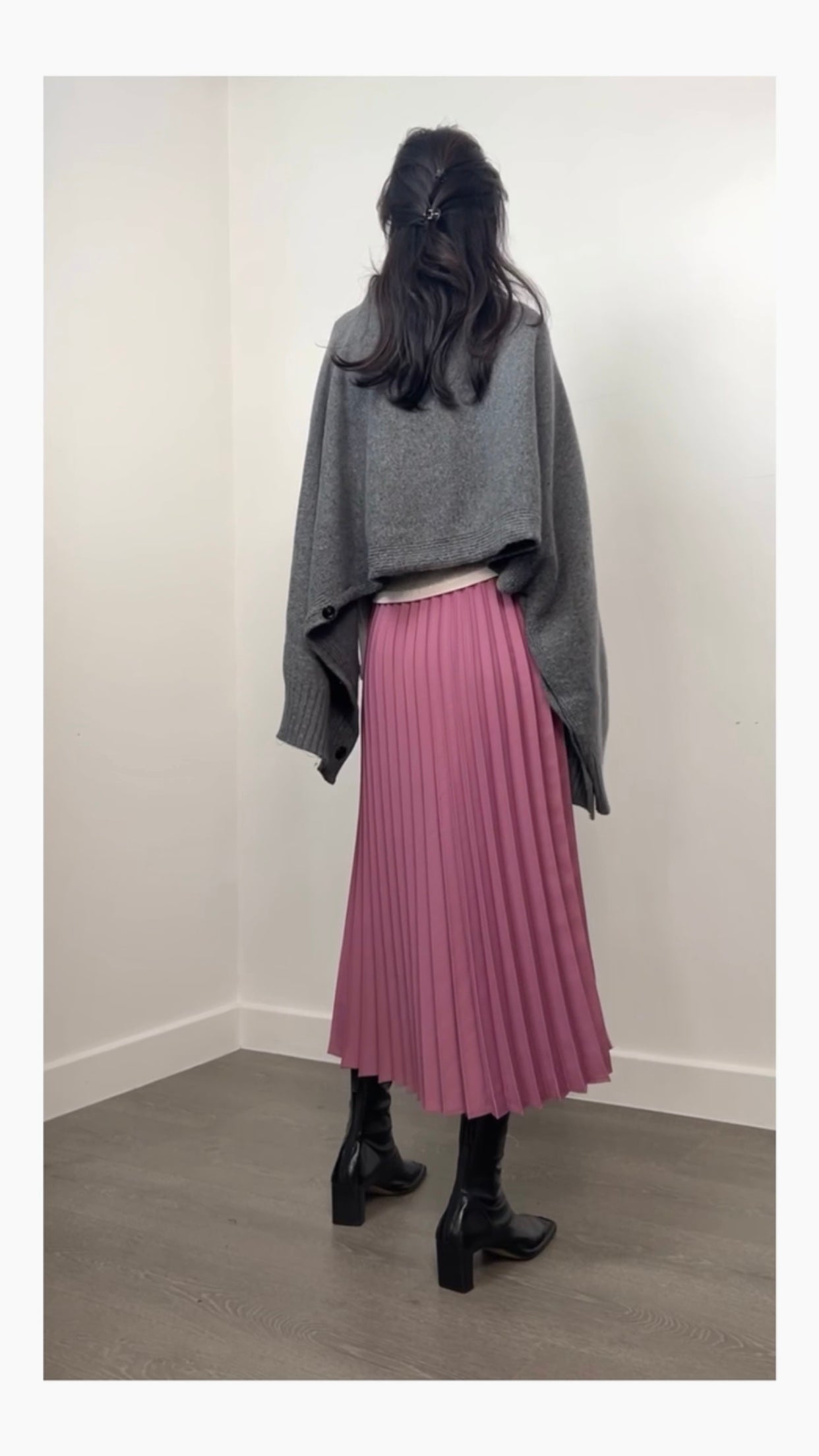 JanPO New Year’s Capsule  | 0125008 復活款百摺裙