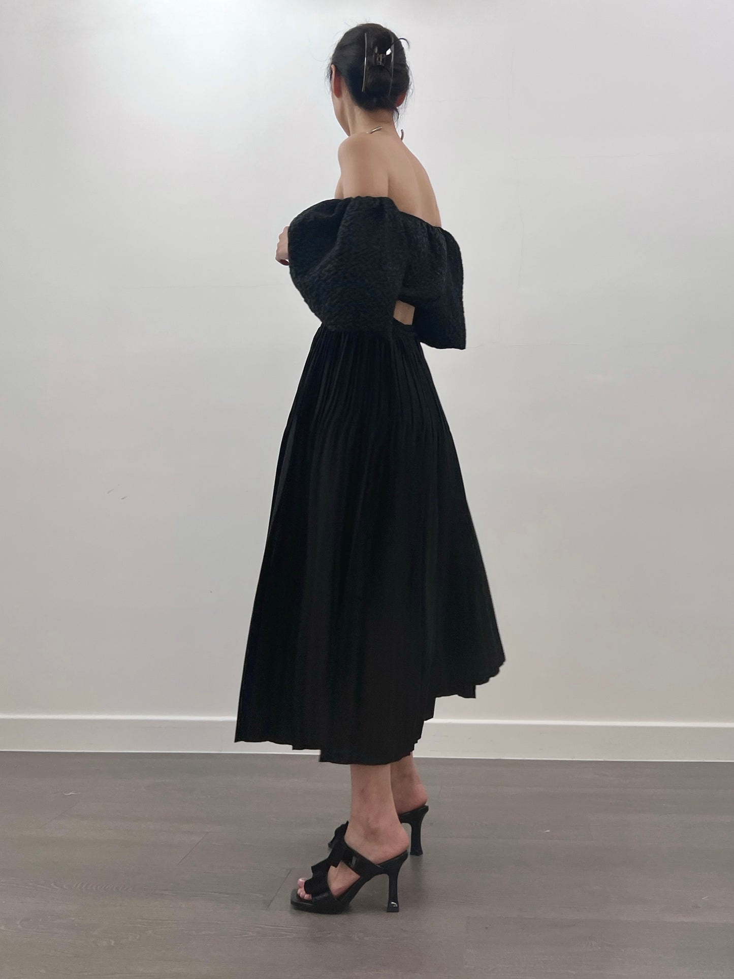 7PO 歐美大熱出片款 | 07250132 Puffy sleeve crop top