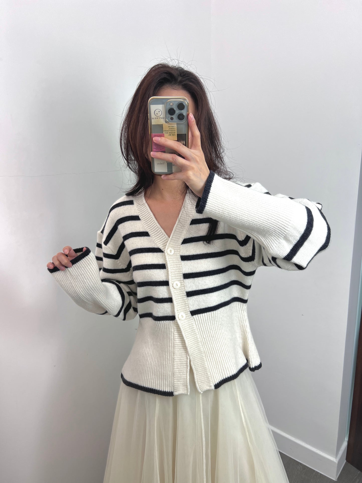 11 PO| 1124096 Cardigan